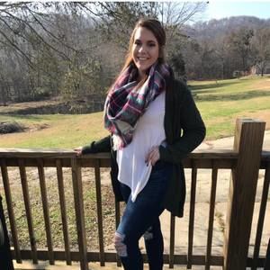 Meet your Posher, Sarah